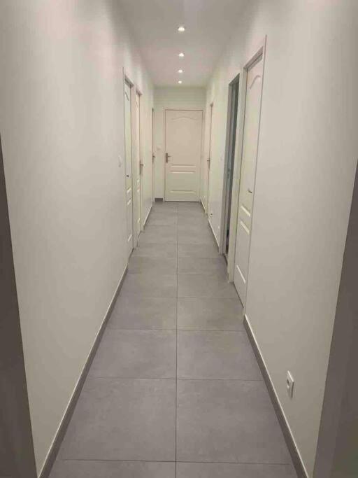 Une Maison Equipee Et Simple. Vila Nevers Exterior foto